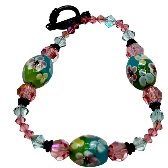 Floral Murano Glass Bead Bracelet With Pink & Green Accents - Picture 4 of 6